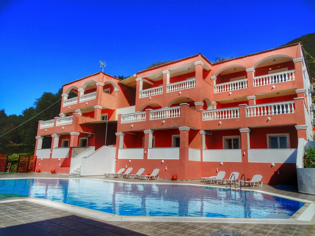 Paradiso Hotel Sea View And Pool Suites Ipsos Corfu Ruang foto