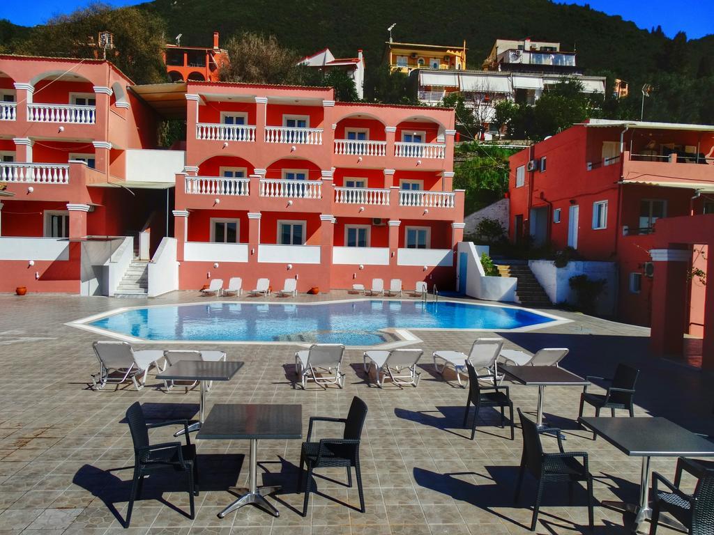 Paradiso Hotel Sea View And Pool Suites Ipsos Corfu Bagian luar foto