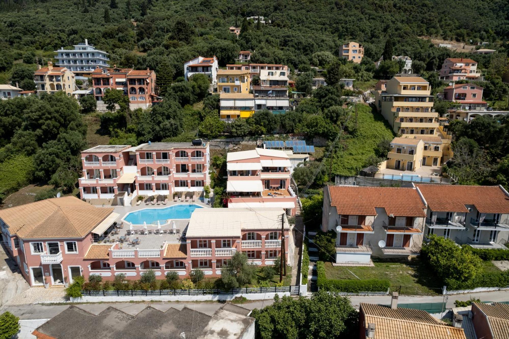 Paradiso Hotel Sea View And Pool Suites Ipsos Corfu Bagian luar foto