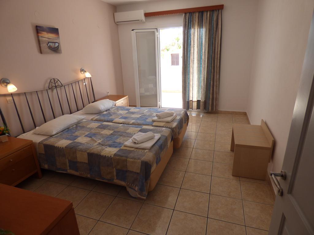 Paradiso Hotel Sea View And Pool Suites Ipsos Corfu Bagian luar foto